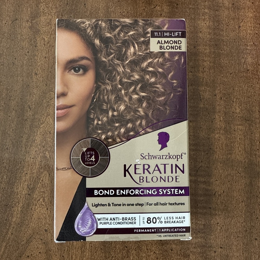 Schwarzkopf Keratin Blonde Bond Enforcing Hair Color 11.1 Hi-Lift Almond